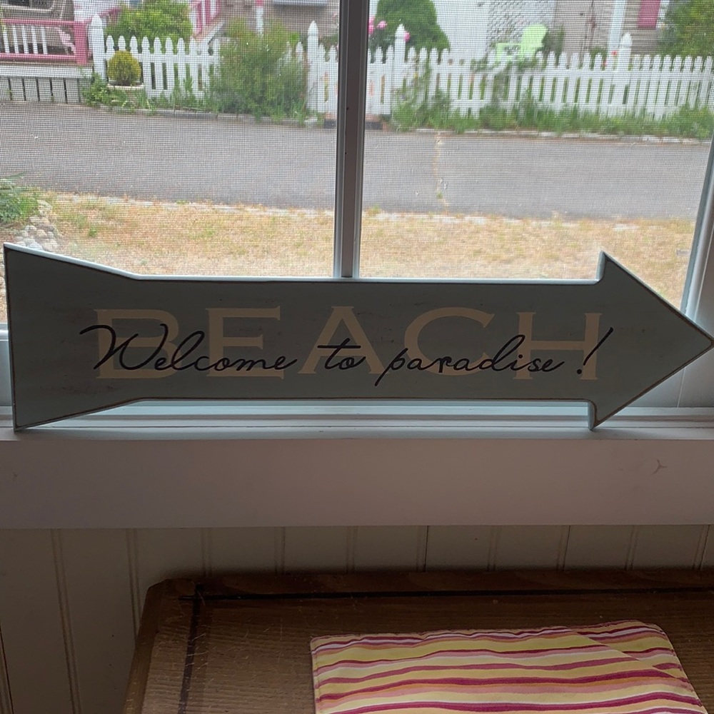 Beach House Sign